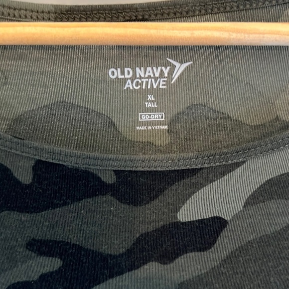 Old Navy Active XL Tall LS camo tee EUC - Picture 3 of 3